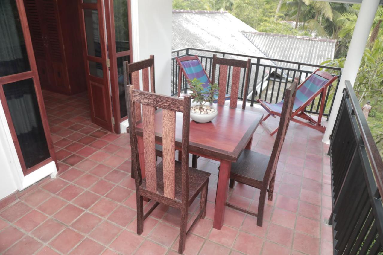 Kirala Villa Mihiripenne Bagian luar foto