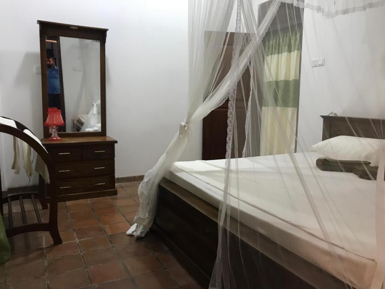Kirala Villa Mihiripenne Bagian luar foto